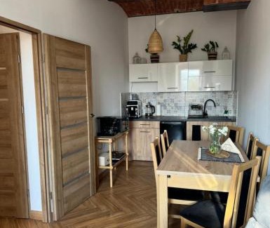 Nowa Ruda Apartamento | Dawna Mleczarnia Apartamenty SŁONECZNY