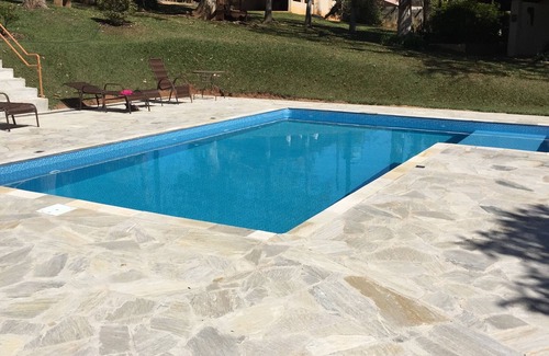 Agua Comprida Casa | USO DIA CON DEPORTES DE AGUA