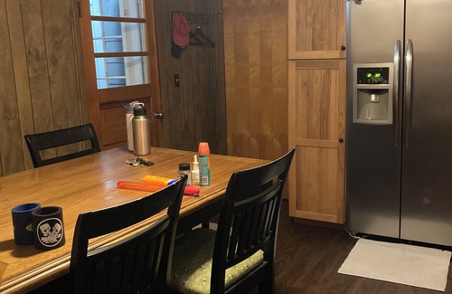 Conneaut Casa | Daydream Away, at our peaceful, roomy, 4 bed home, near the lake in Conneaut.
