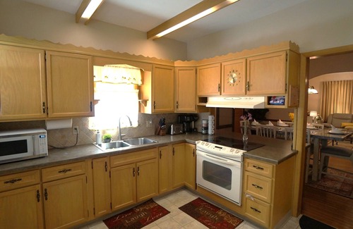 Palmyra Casa | Daydreamer off the creek, 5 Miles to Hersheypark,