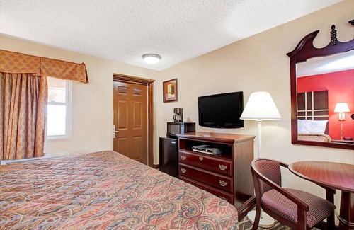 Ridgefield Hotel | Days Inn by Wyndham Ridgefield NJ