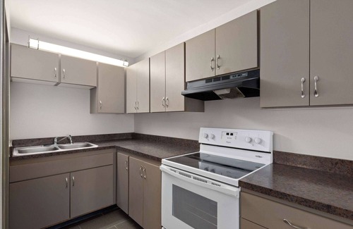 Clarksville Hotel | Days Inn by Wyndham Clarksville North