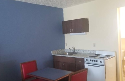 Clearwater Hotel | Days Inn by Wyndham Clearwater/Gulf to Bay