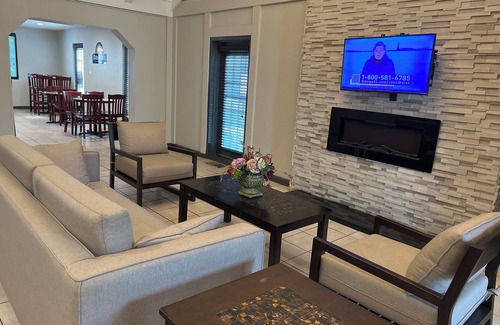 College Park Hotel | Days Inn by Wyndham College Park Airport Best Road