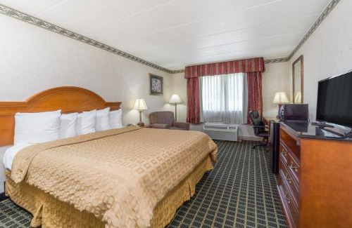 Reynoldsburg Hotel | Days Inn by Wyndham Columbus East Airport
