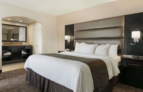 Downey Hotel | Days Inn by Wyndham Downey