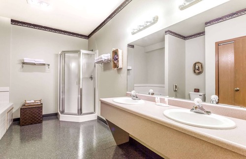 Ellensburg Hotel | Days Inn by Wyndham Ellensburg