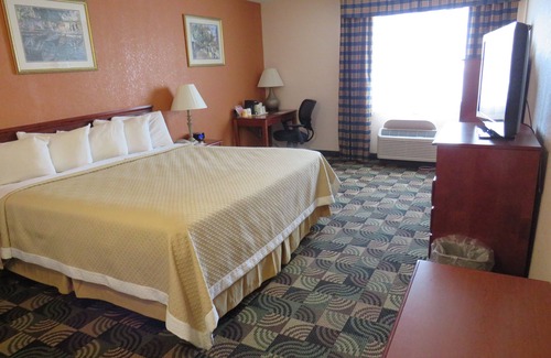 Hillsdale Hotel | Days Inn by Wyndham Hillsdale