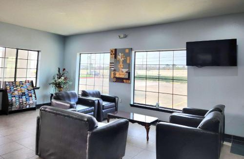 Clear Lake Shores Hotel | Days Inn by Wyndham Kemah