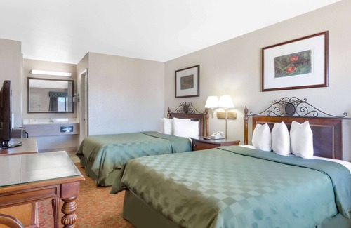 Kingman Hotel | Days Inn by Wyndham Kingman East