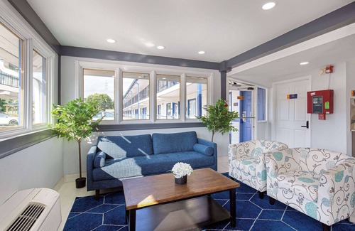 Knoxville Hotel | Days Inn by Wyndham Knoxville North