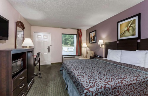 Lugoff Hotel | Days Inn by Wyndham Lugoff