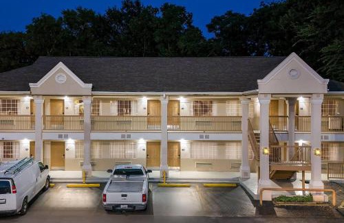 Nacogdoches Hotel | Days Inn by Wyndham Nacogdoches/SFA University/Downtown