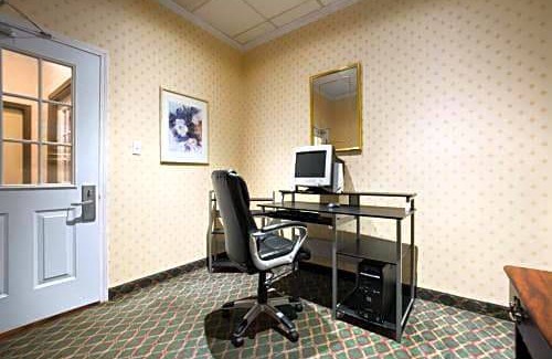 Rome Hotel | Days Inn by Wyndham Rome Downtown