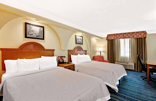 North San Antonio - SAT Hotel | Days Inn by Wyndham San Antonio Airport