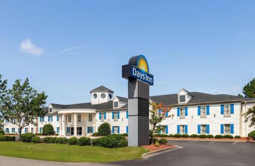 Shallotte Hotel | Days Inn by Wyndham Shallotte