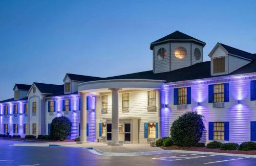 Shallotte Hotel | Days Inn by Wyndham Shallotte