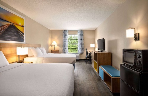 Shallotte Hotel | Days Inn by Wyndham Shallotte