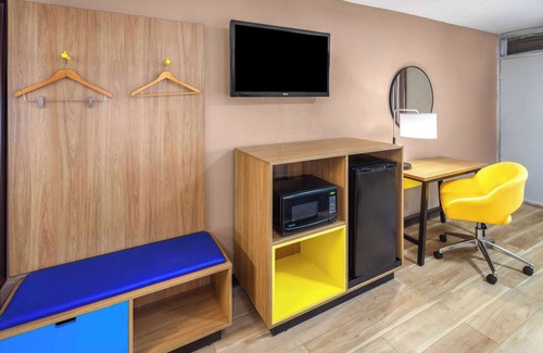 Shelby Hotel | Days Inn by Wyndham Shelby