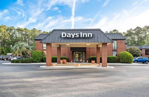 Statesboro Hotel | Days Inn by Wyndham Statesboro