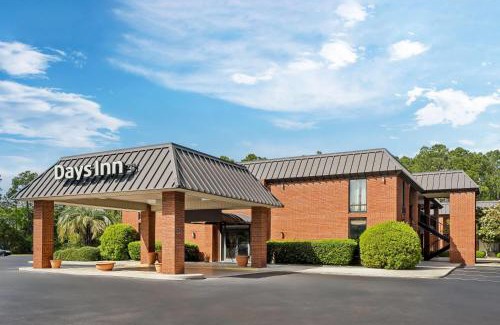 Statesboro Hotel | Days Inn by Wyndham Statesboro