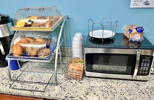 Statesboro Hotel | Days Inn by Wyndham Statesboro