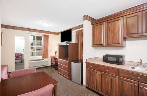 Trumann Hotel | Days Inn by Wyndham Trumann AR