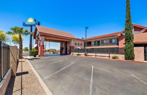 Tucson Hotel | Days Inn by Wyndham Tucson Airport