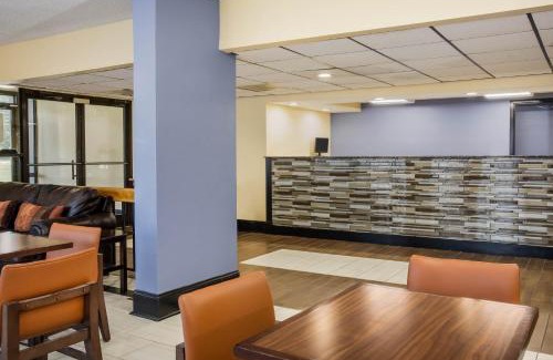 Wilson Hotel | Days Inn by Wyndham Wilson