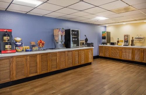 Wilson Hotel | Days Inn by Wyndham Wilson