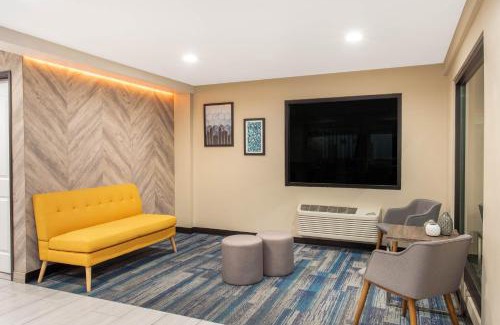 Merced Hotel | Days Inn Merced / Yosemite Area
