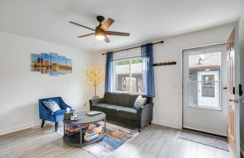 Dayton Apartamento | Dayton Condo with Courtyard Less Than 3 to Downtown!