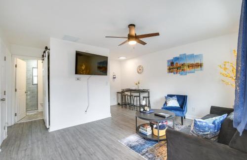 Dayton Apartamento | Dayton Condo with Courtyard Less Than 3 to Downtown!