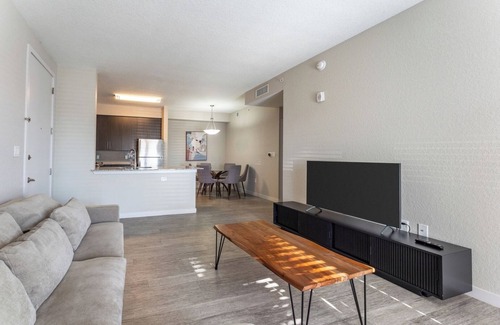 Daytona Beach Apartamento | Daytona 2BR w/Parking – Family and Pet Friendly