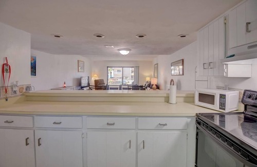 Ocean View Halifax Estates Apartamento | Daytona Beach Condo with Beach View and Access!