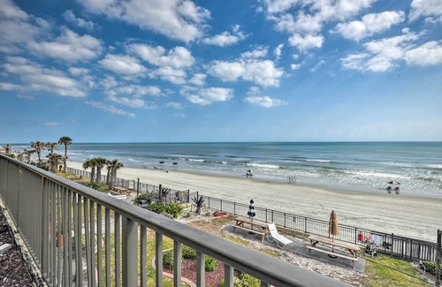 Daytona Beach Apartamento | Daytona Beach Studio w/ Pool + Ocean Access!