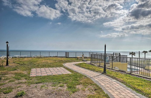 Daytona Beach Apartamento | Daytona Beach Studio w/ Pool + Ocean Access!