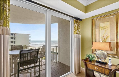 Bridgeport Heights Condominio | Daytona Beach Ocean Front with beautiful Amenities