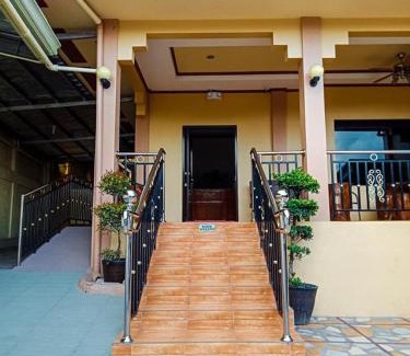 Cogon Casa | Dayview Tourist Home