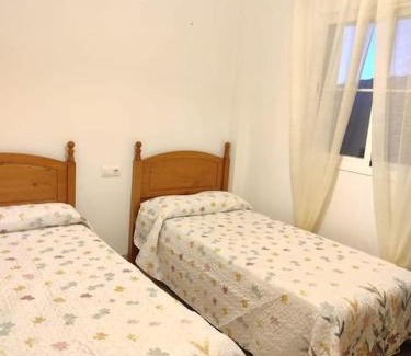 Almogia Casa | DAZA Rural con Piscina Salada
