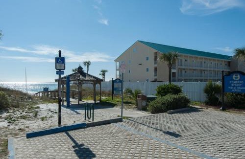 Villages of Crystal Beach Casa | Daze Off by Newman-Dailey