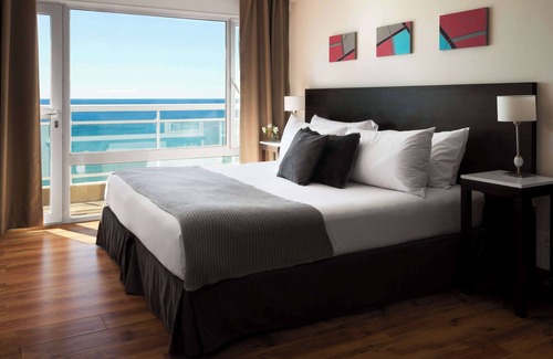 Puerto Madryn Hotel | Dazzler by Wyndham Puerto Madryn