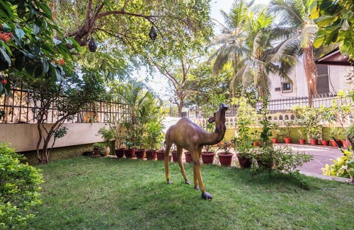 Malad East Casa | Dazzling 4 BHK bunglow near Film City Goregaon