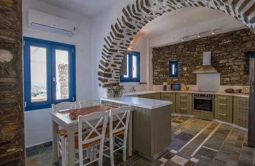 Nea Cryssi Akti Villa | Dazzling Paros Villa | 3 Bedrooms | Villa Contessa | Large Furnished Veranda with Jacuzzi & Brilliant Sea Views | Agia Irini