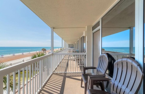 Daytona Beach Apartamento | DBR Direct Oceanfront Condo, Daytona Beach, sleeps 4