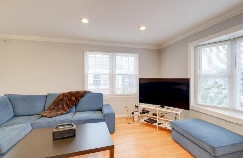 Wheaton-Glenmont Casa | DC Area Home about 1 Mi to Metro WFH Friendly!