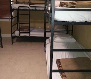 Shaw Hostal | DC International Hostel