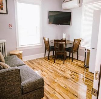 Woodridge Apartamento | DC Vacation home