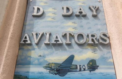 Arromanches-les-Bains Casa | DDay Aviators