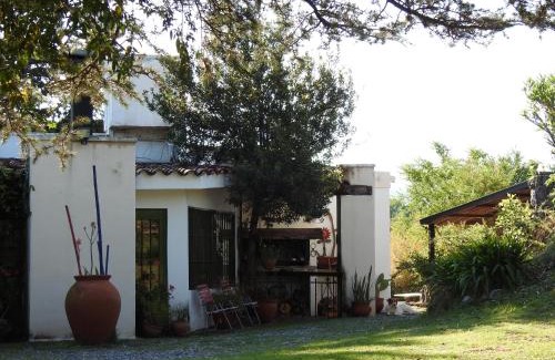 Río Ceballos Casa | De Adobe Unquillo